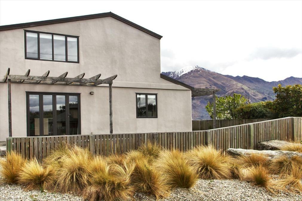 Kylie'S Castle Villa Wanaka Dış mekan fotoğraf